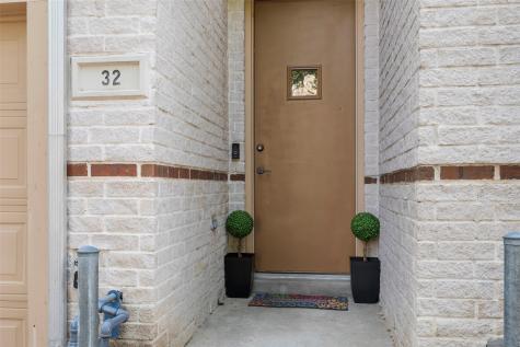 4830 Cedar Springs Road Dallas TX 75219