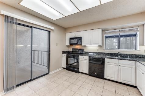 8610 Turtle Creek Boulevard Dallas TX 75225