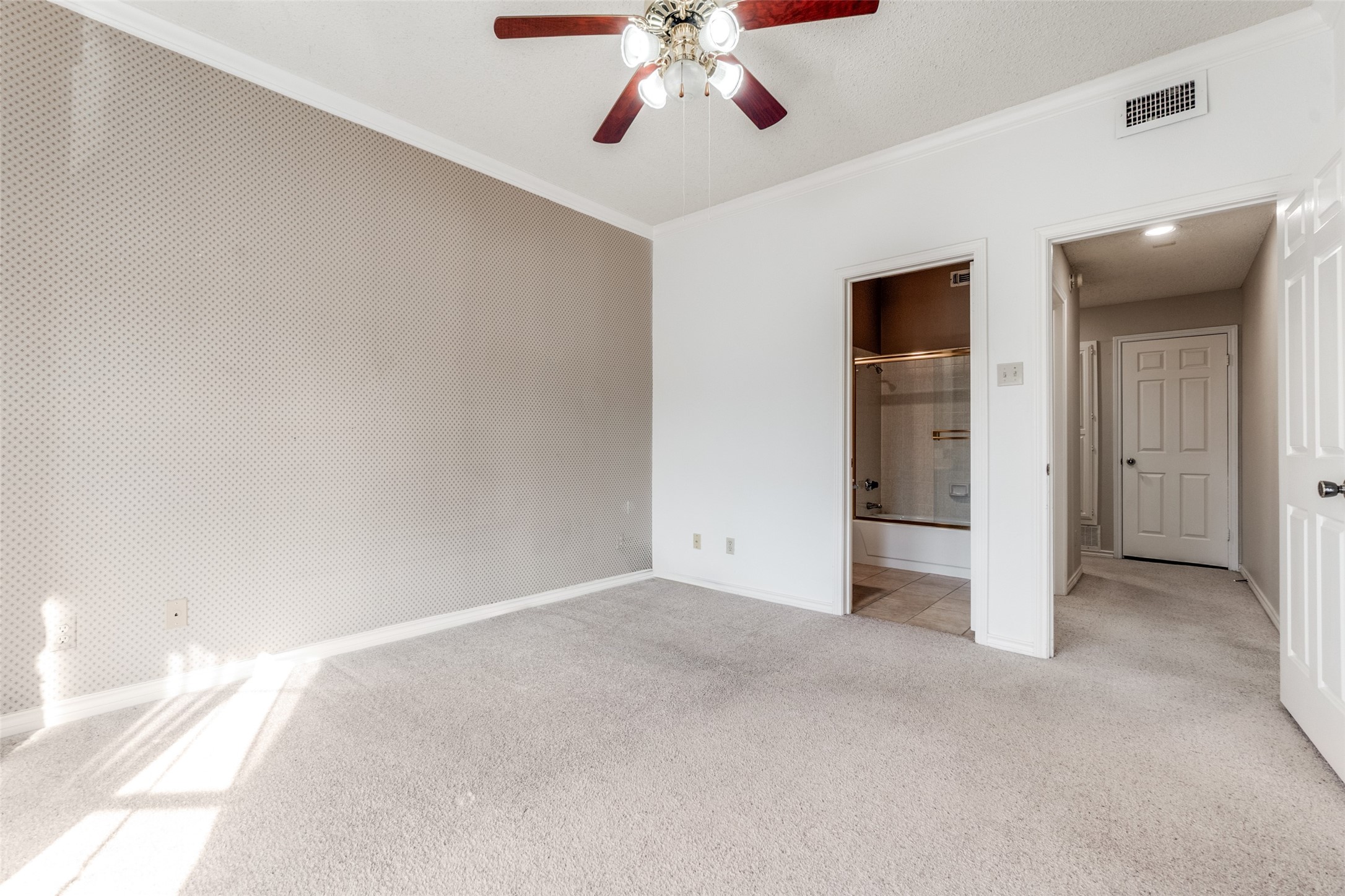 8610 Turtle Creek Boulevard Dallas TX 75225