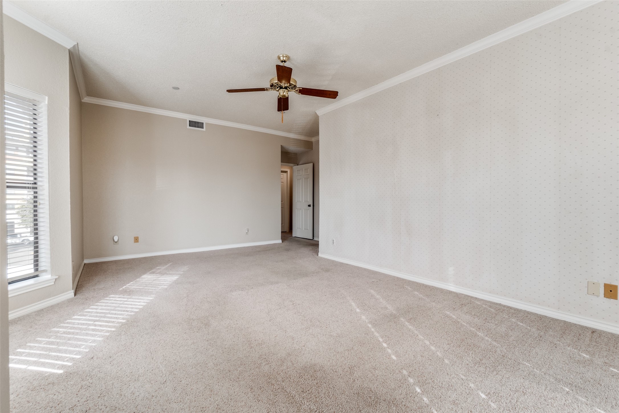 8610 Turtle Creek Boulevard Dallas TX 75225