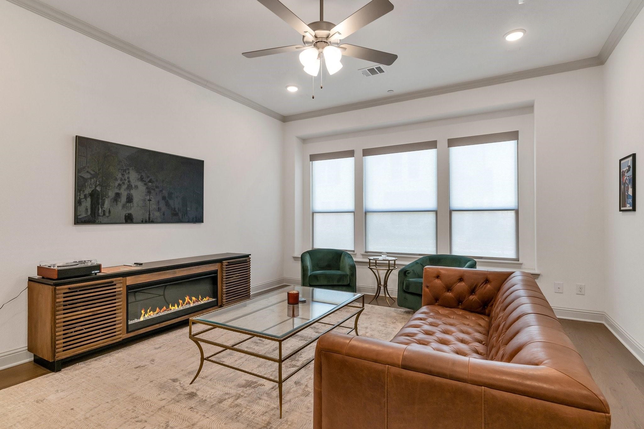 1900 Melinda Lane Farmers Branch TX 75234