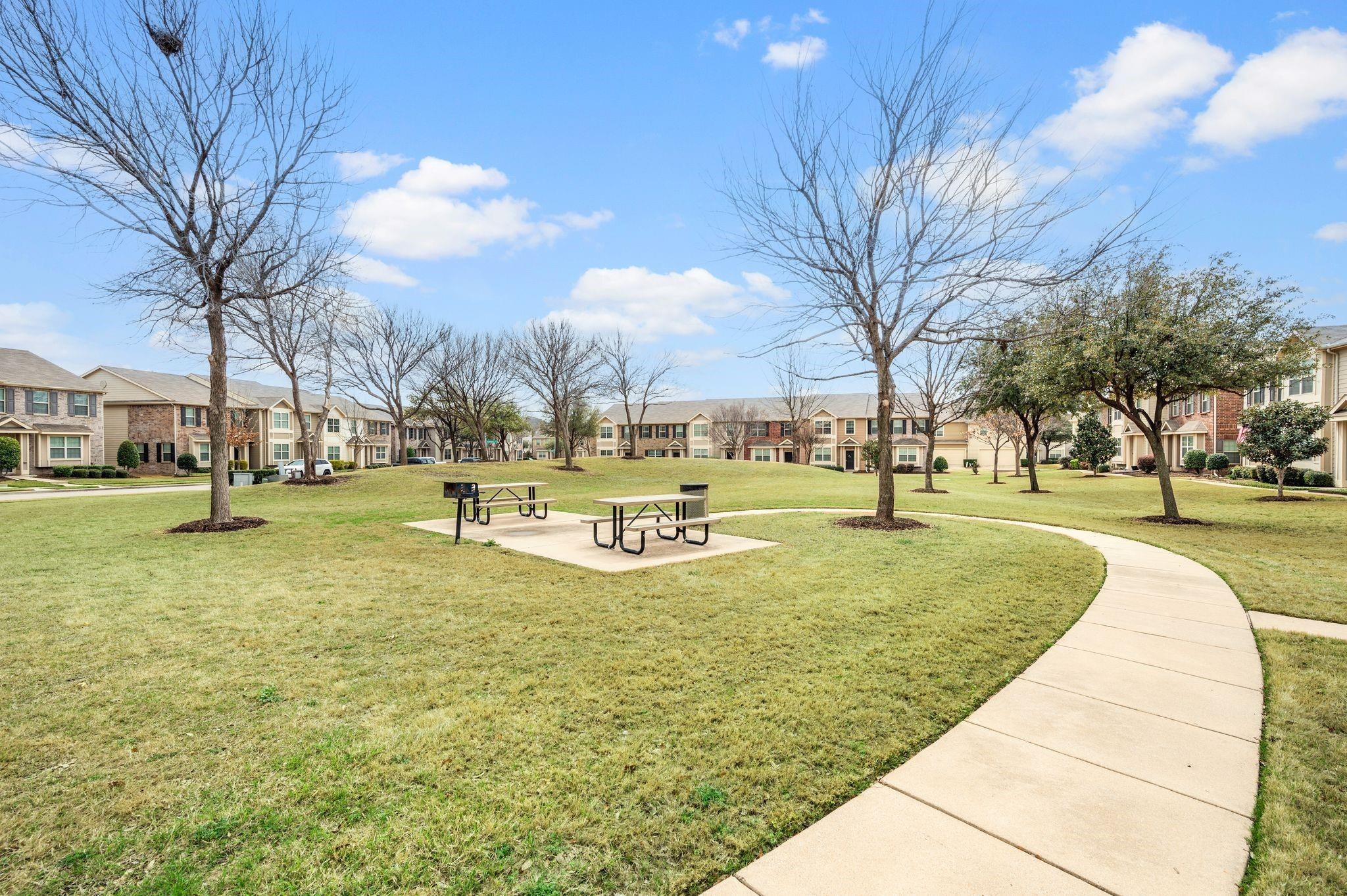 6816 Carrington Lane Fort Worth TX 76137