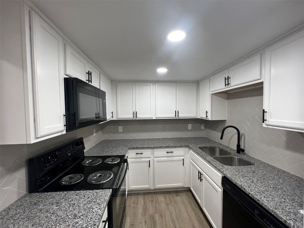 2327 Overland Lane Arlington TX 76014
