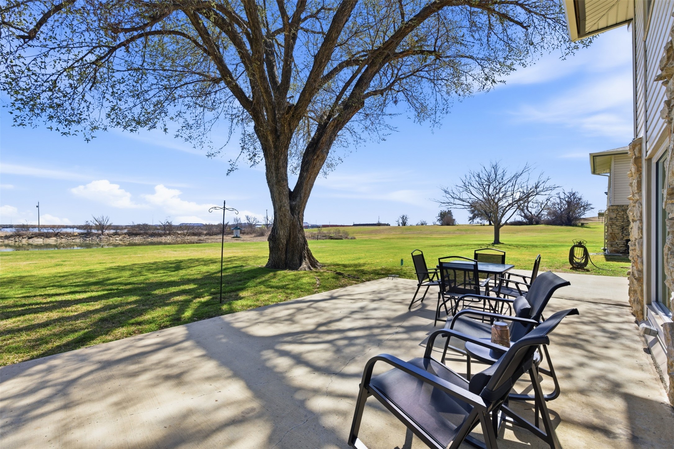 108 Harbor Drive Runaway Bay TX 76426