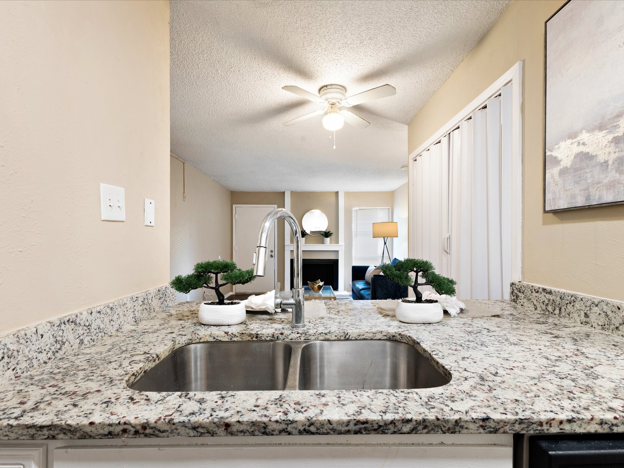 5532 Boca Raton Boulevard Fort Worth TX 76112