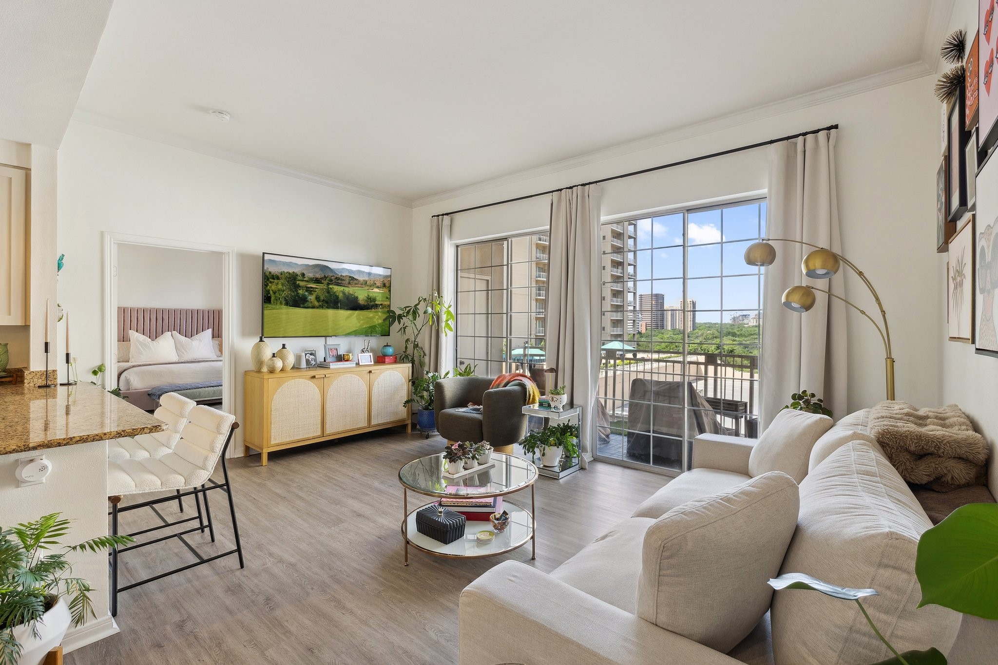 3225 Turtle Creek Boulevard Dallas TX 75219