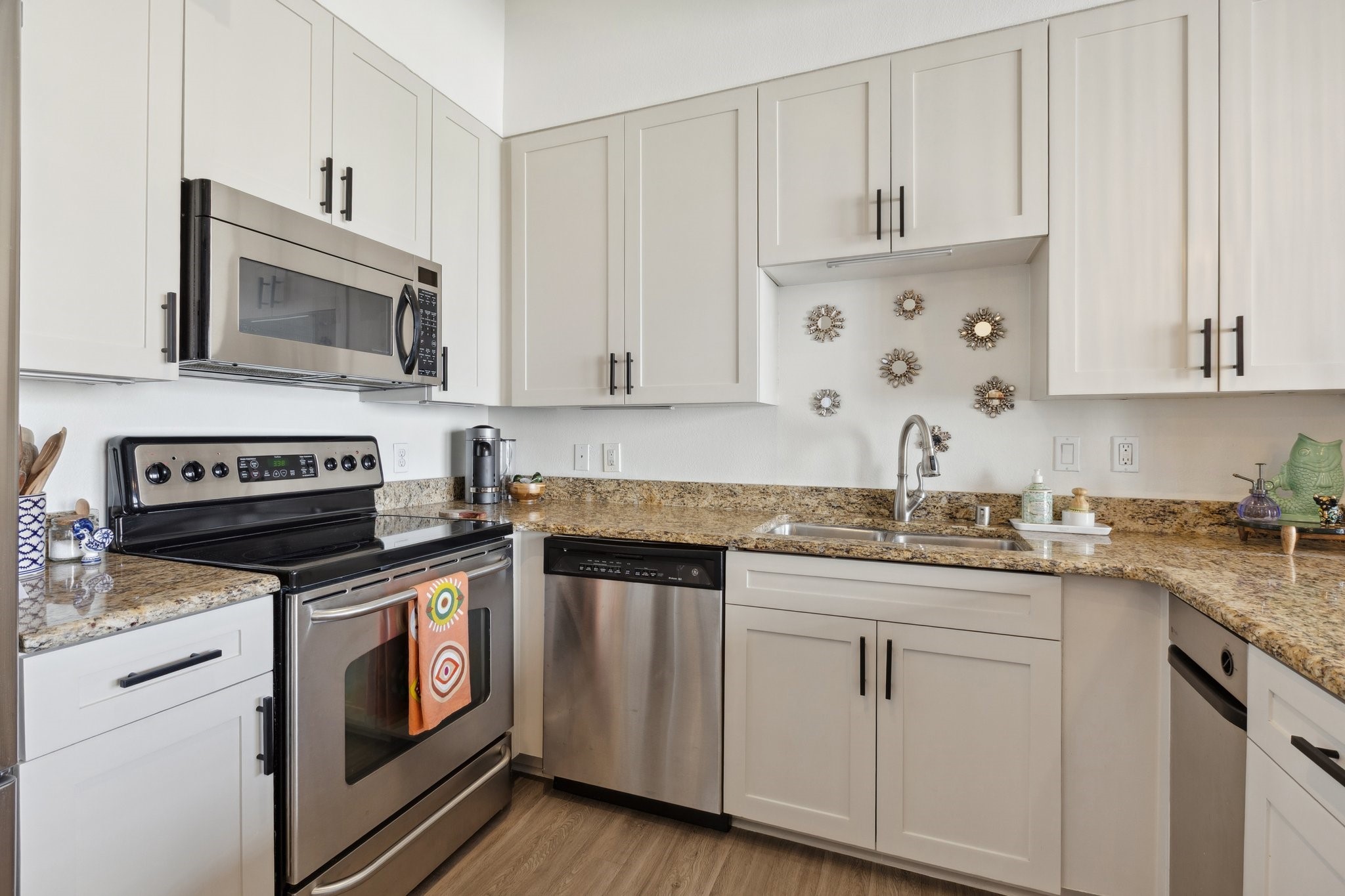 3225 Turtle Creek Boulevard Dallas TX 75219