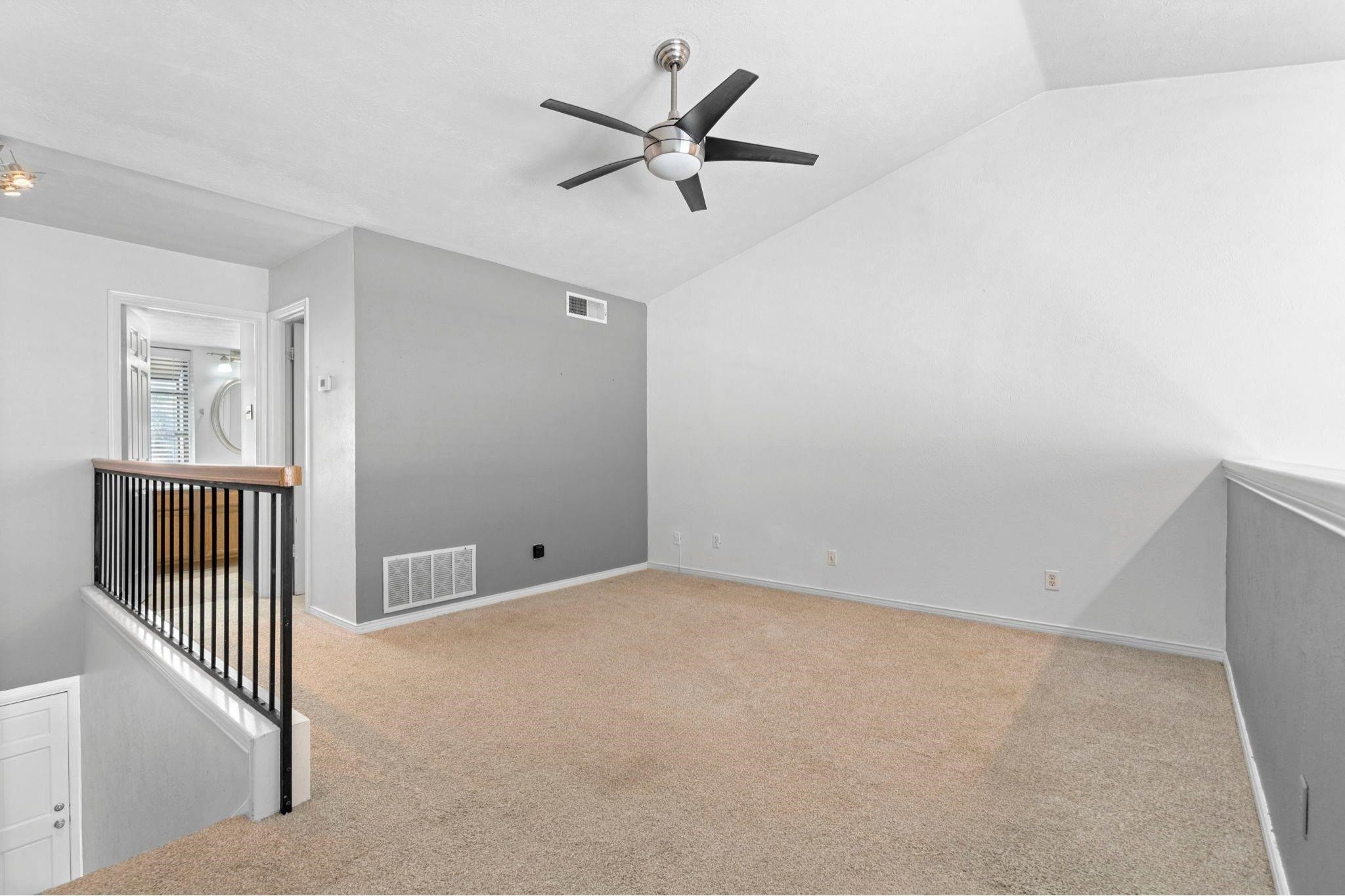 9910 Royal Lane Dallas TX 75231