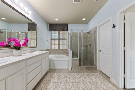2630 Villa Di Lago Grand Prairie TX 75054