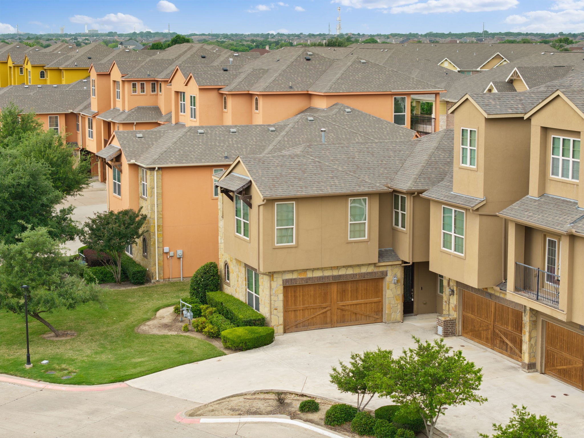 2630 Villa Di Lago Grand Prairie TX 75054