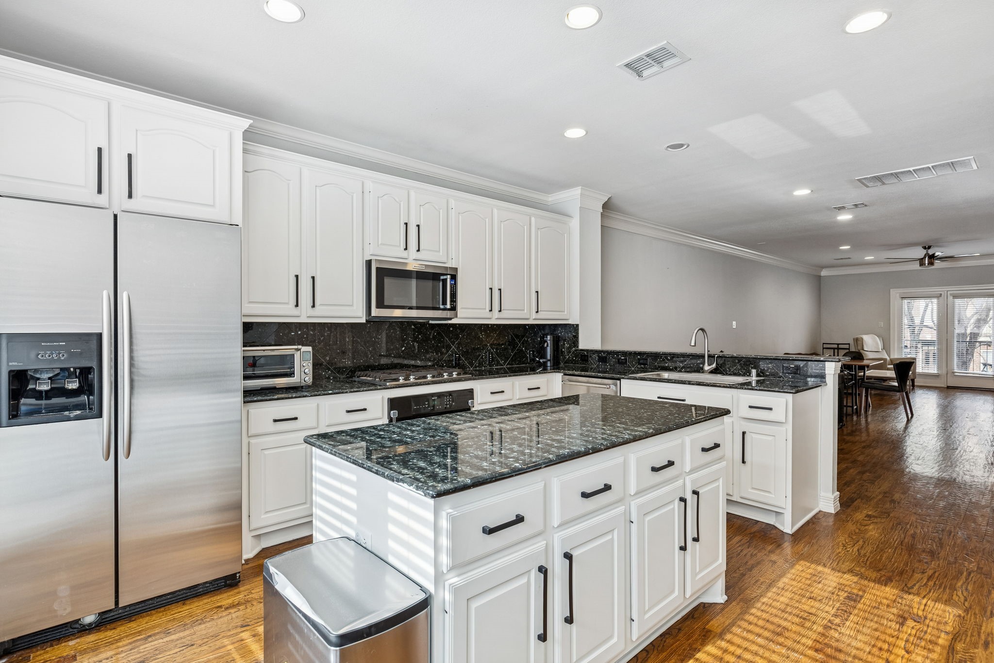 3409 Howell Street Dallas TX 75204