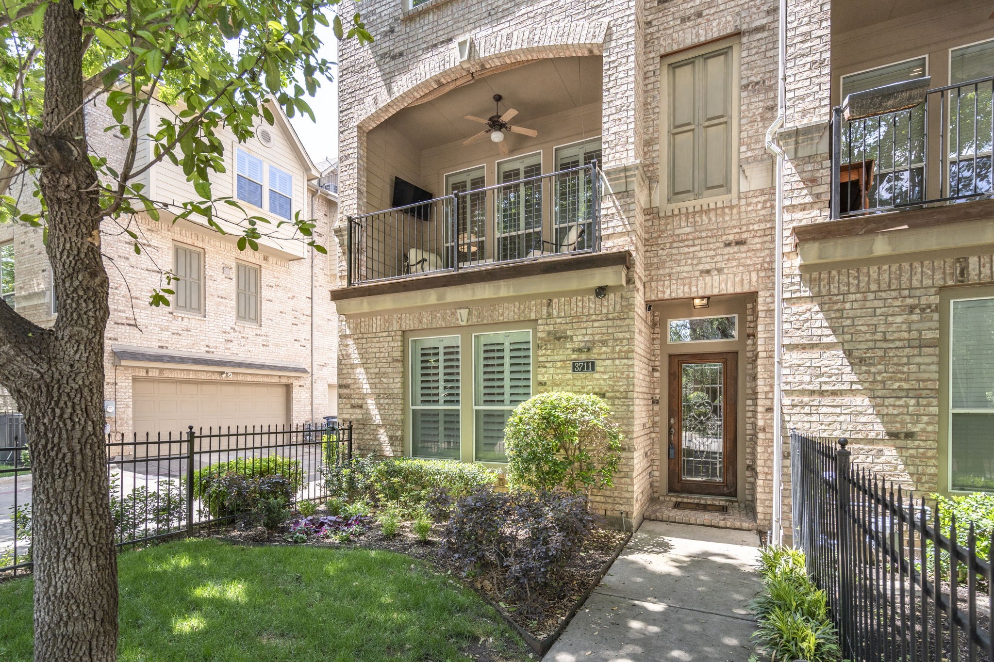 3711 Wycliff Avenue Dallas TX 75219