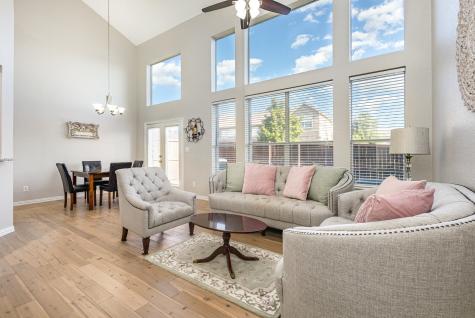 913 Avondale Lane Plano TX 75025