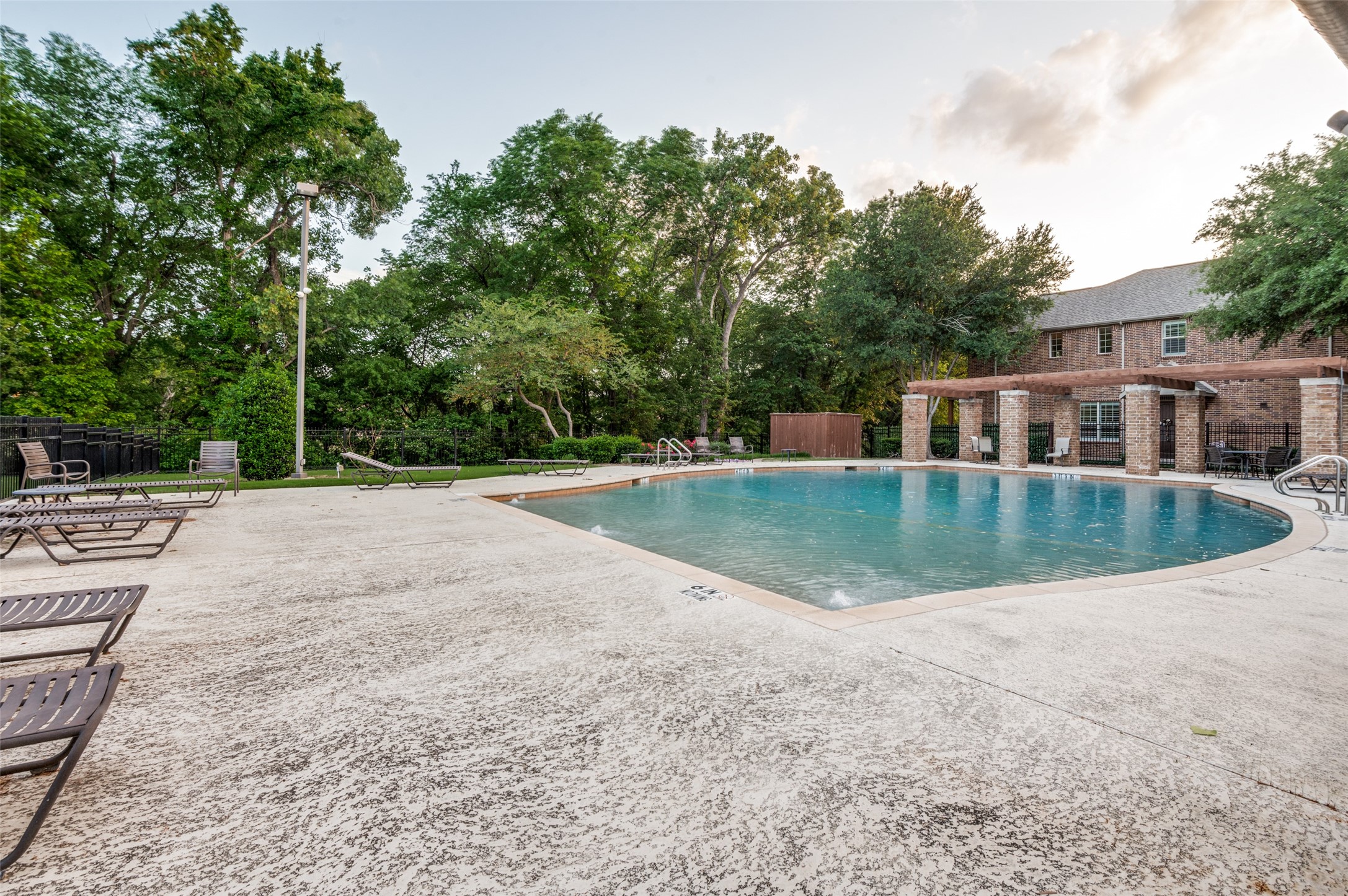 4828 Durham Drive Plano TX 75093