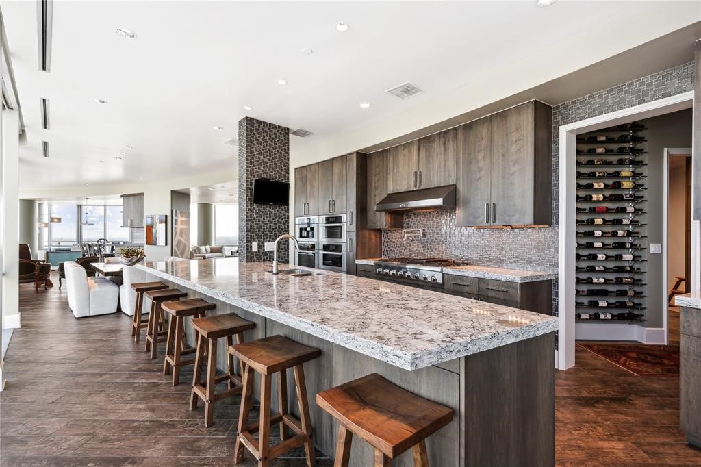 1301 Throckmorton Street Fort Worth TX 76102