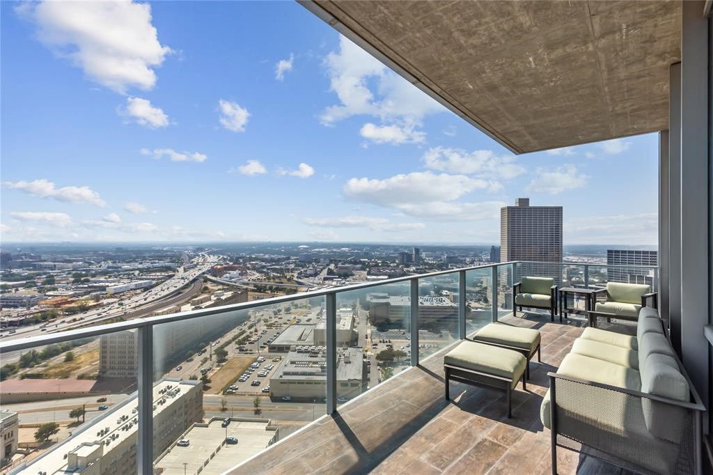 1301 Throckmorton Street Fort Worth TX 76102