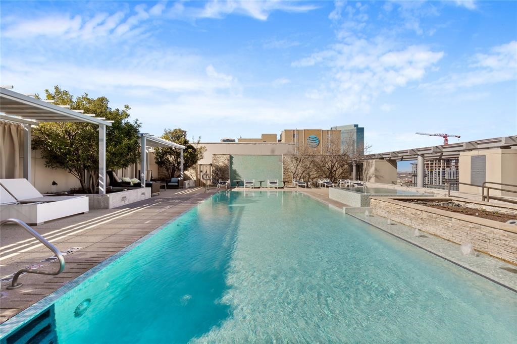 1301 Throckmorton Street Fort Worth TX 76102