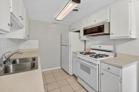 15926 Stillwood Street Dallas TX 75248