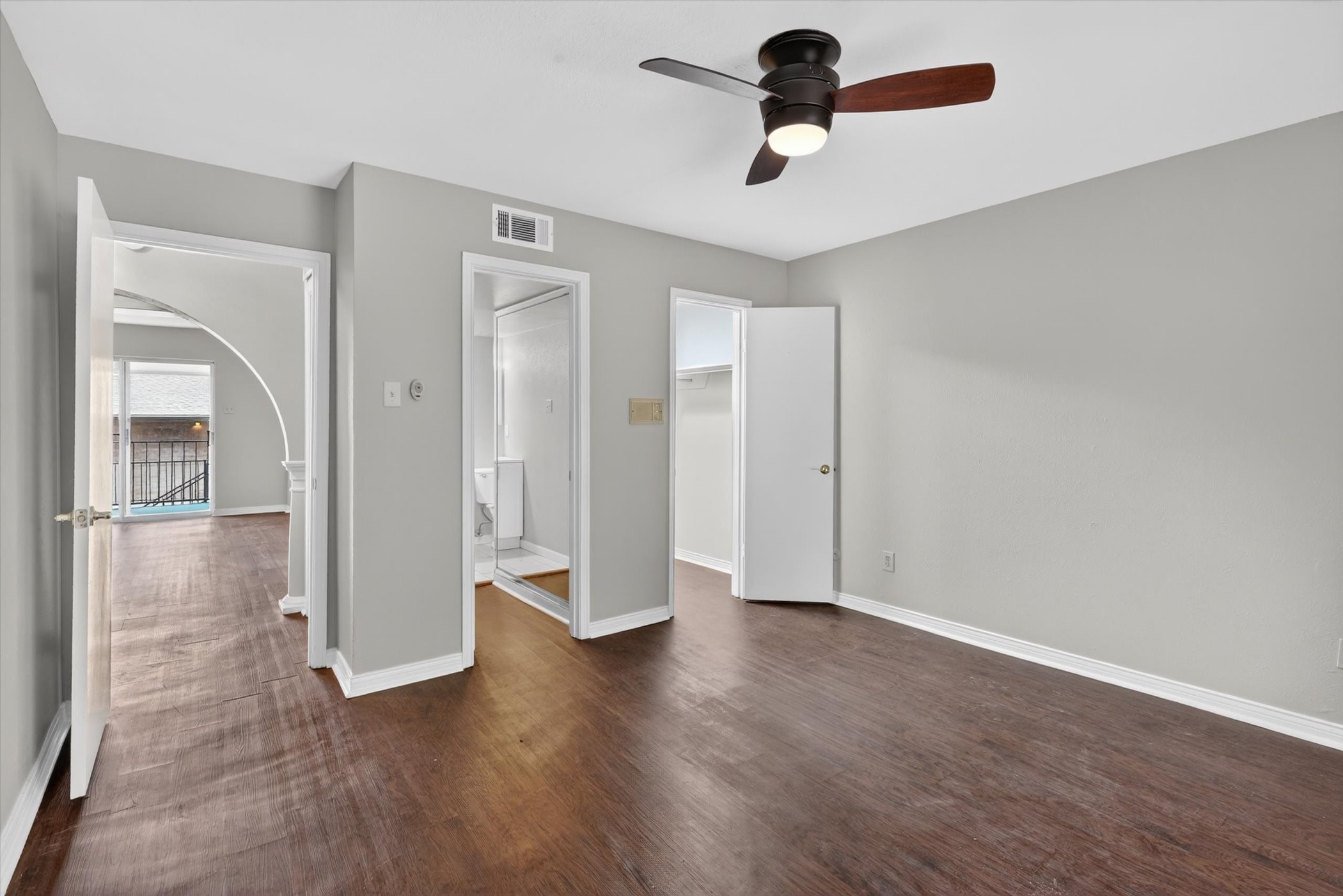 15926 Stillwood Street Dallas TX 75248