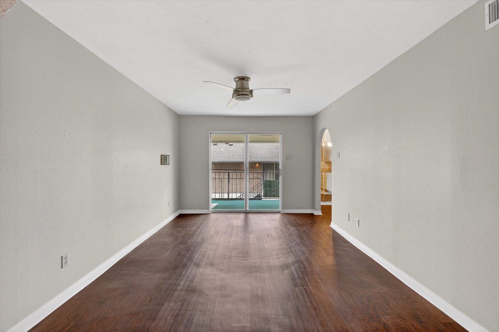 15926 Stillwood Street Dallas TX 75248