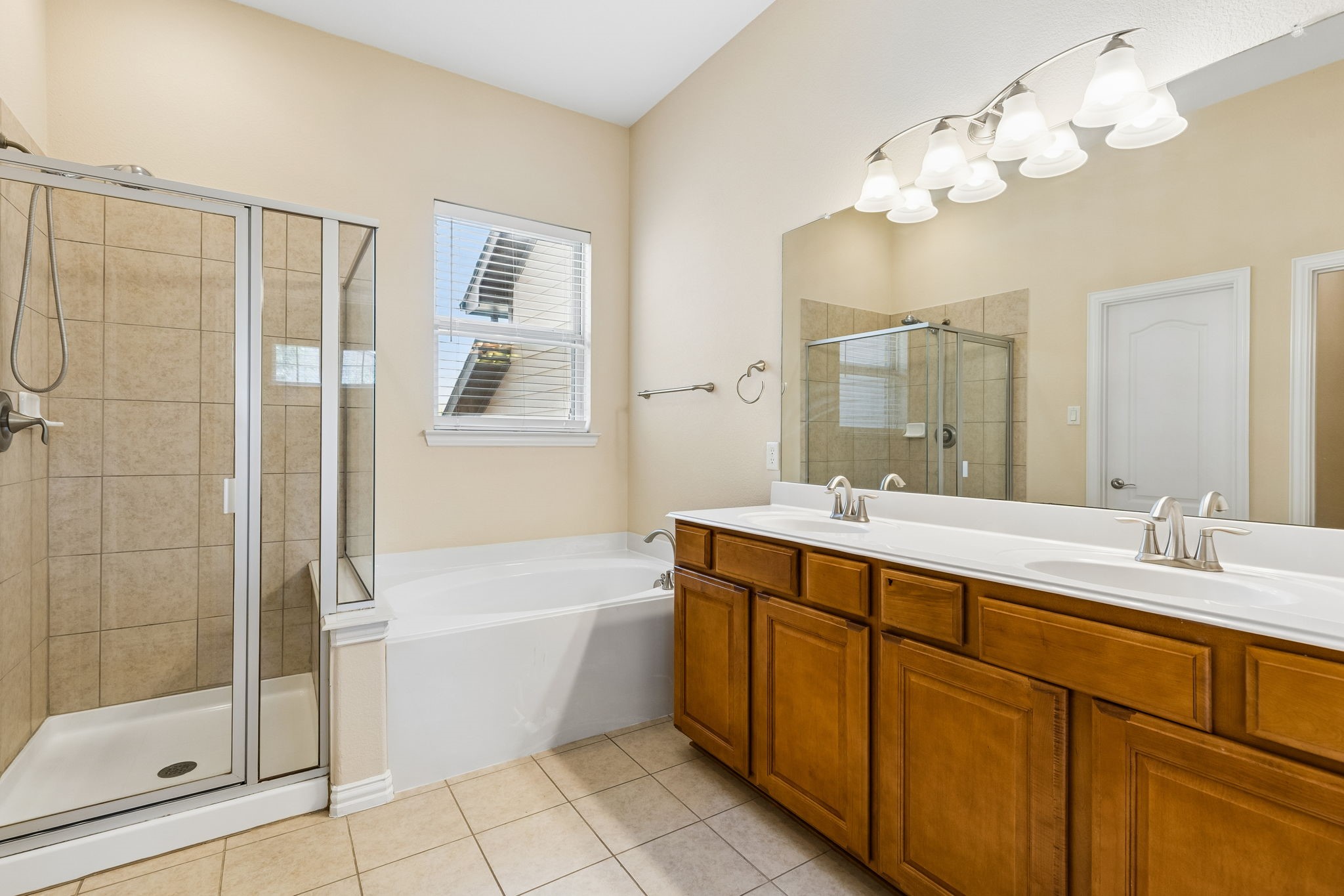 8624 Iron Horse Drive Irving TX 75063