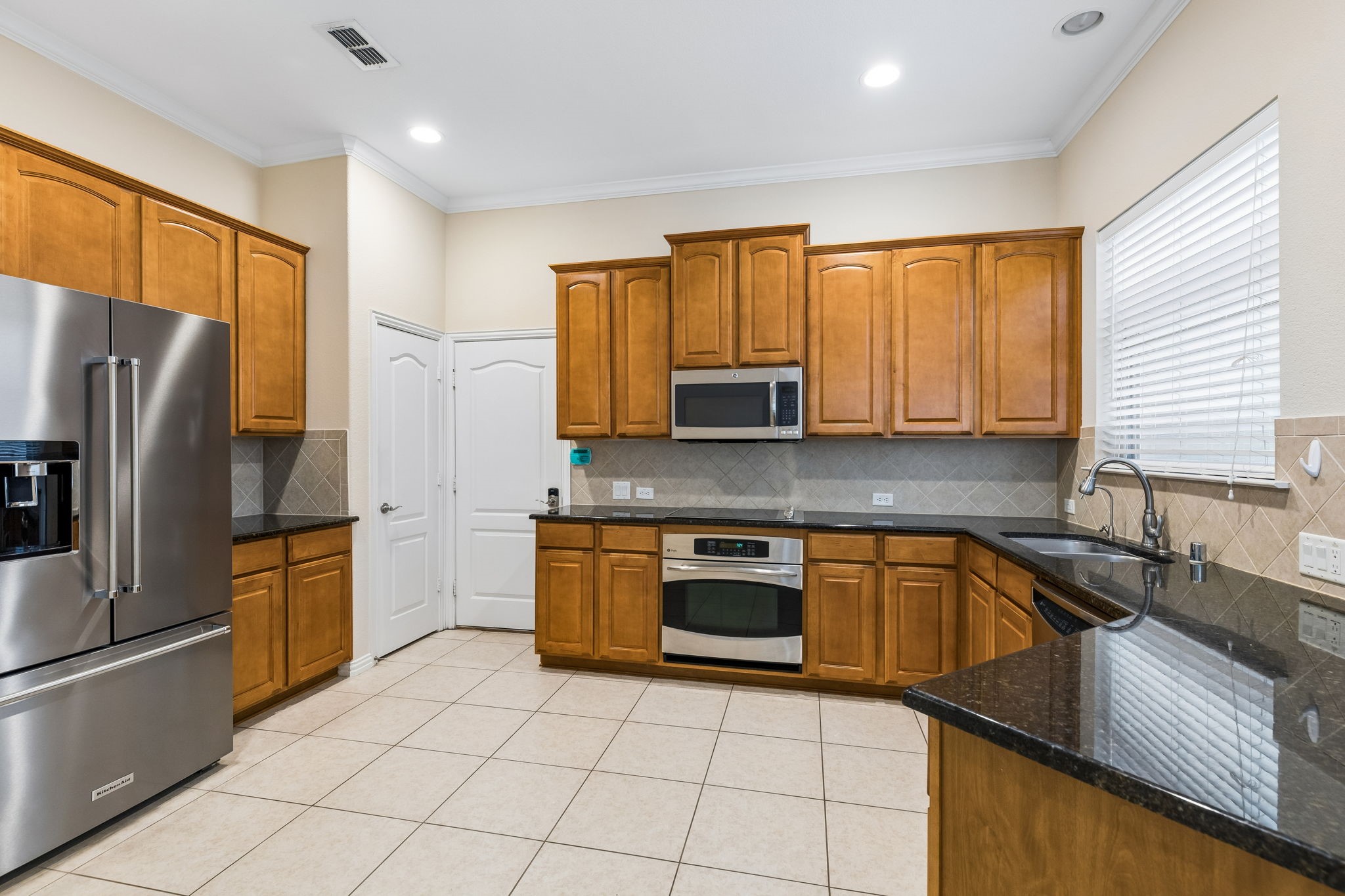 8624 Iron Horse Drive Irving TX 75063