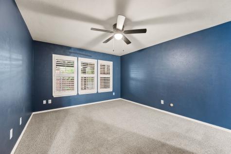 901 Shady Creek Lane Bedford TX 76021
