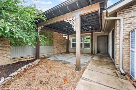 901 Shady Creek Lane Bedford TX 76021