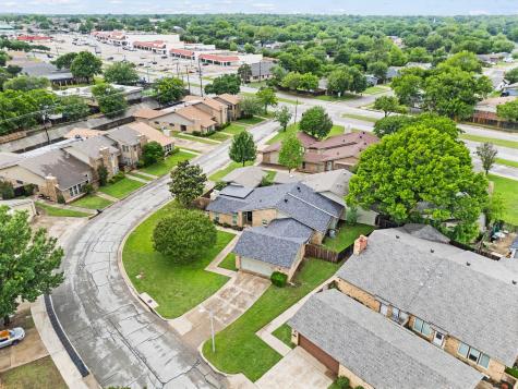 901 Shady Creek Lane Bedford TX 76021