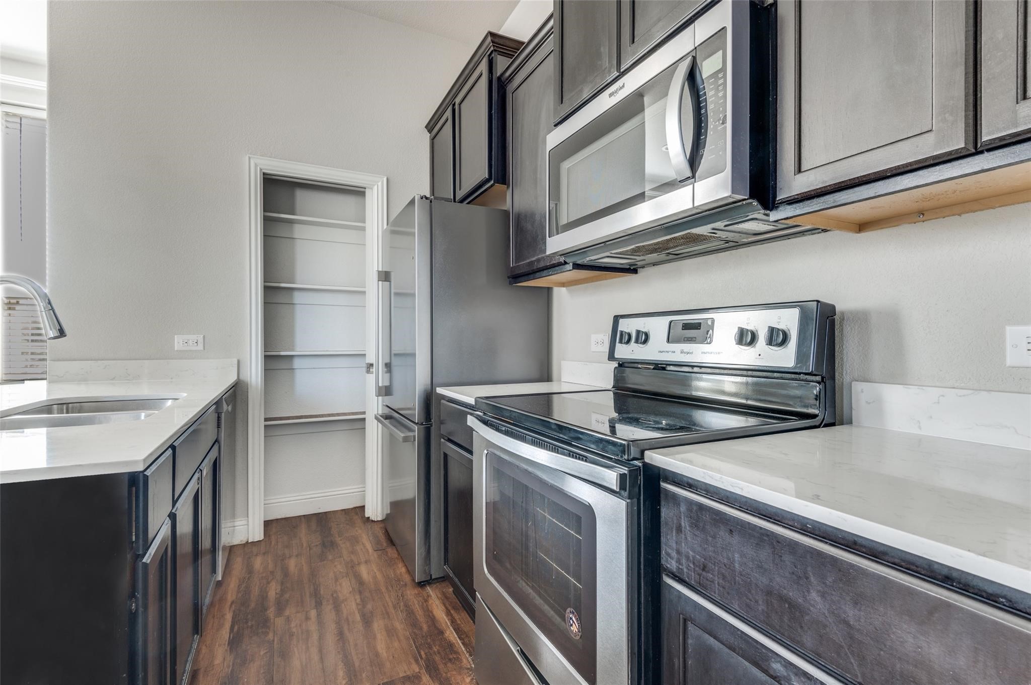 1900 Bel Air Drive Arlington TX 76010