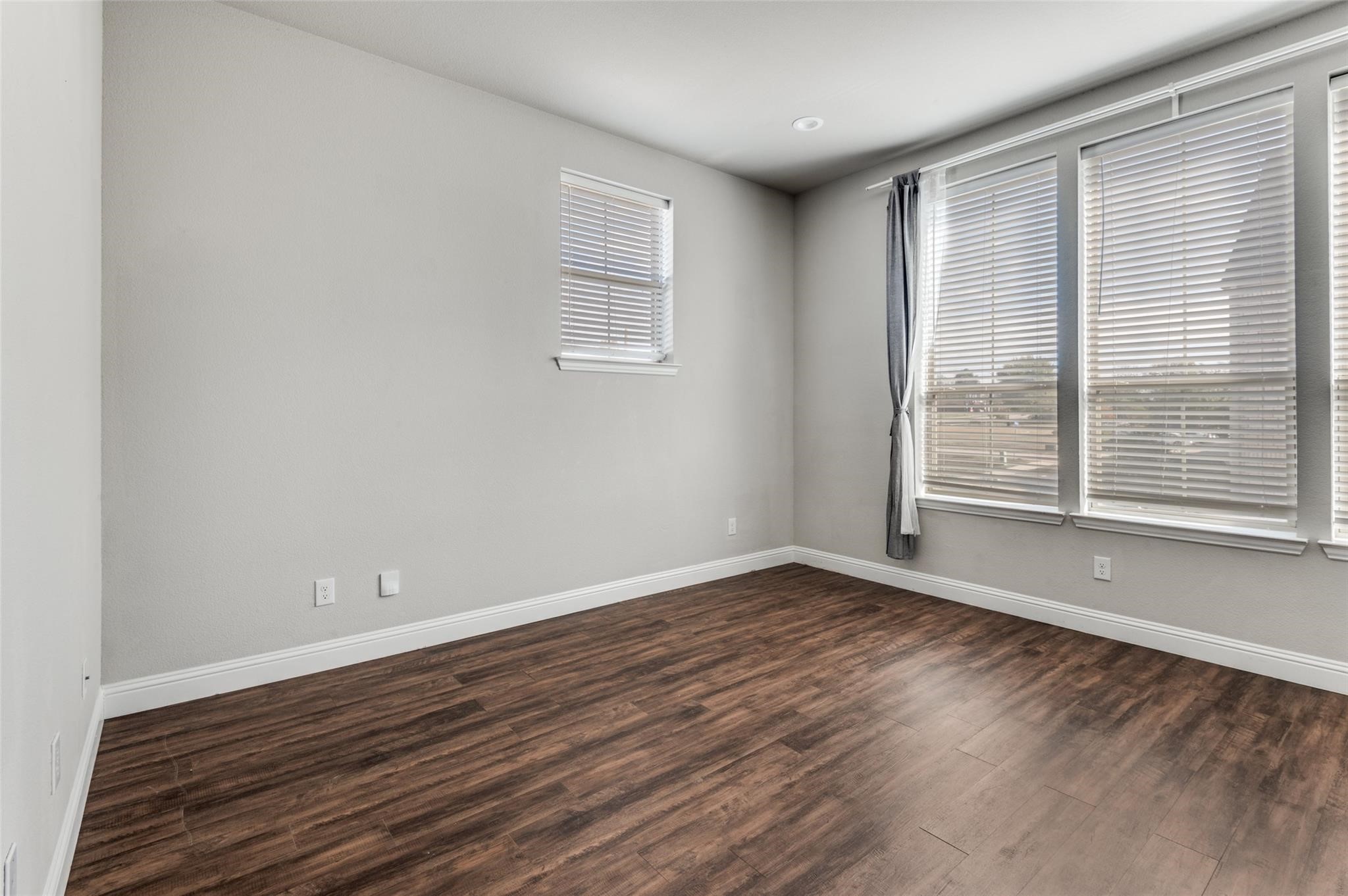 1900 Bel Air Drive Arlington TX 76010