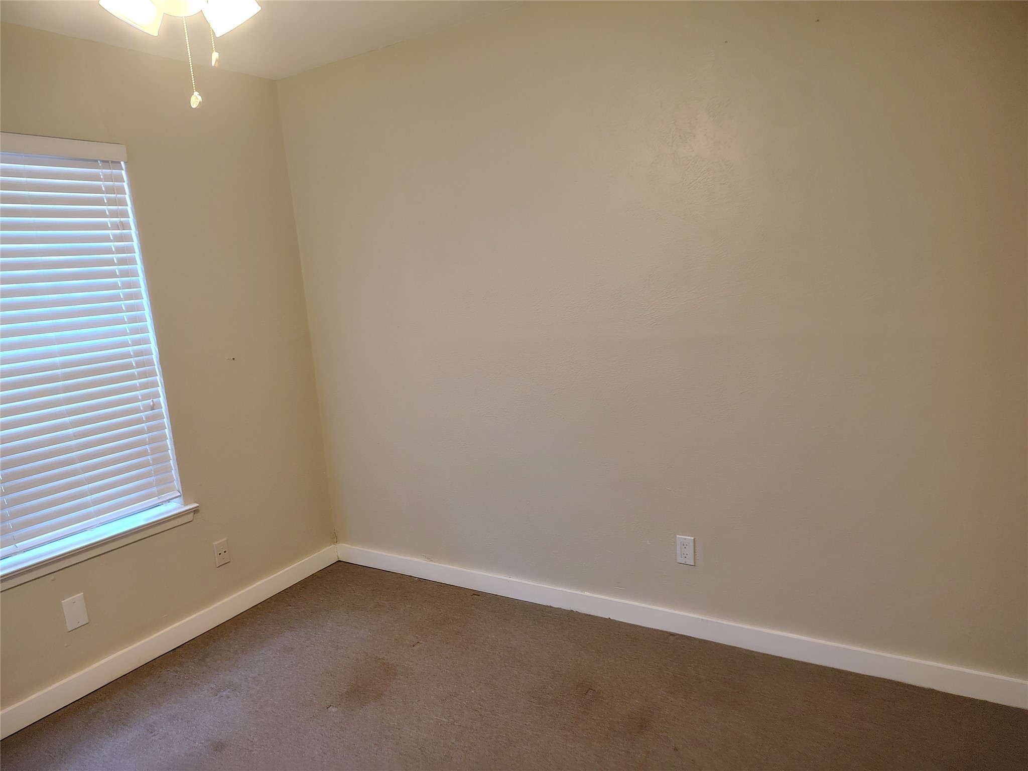 13849 Leinsper Green Street Dallas TX 75240