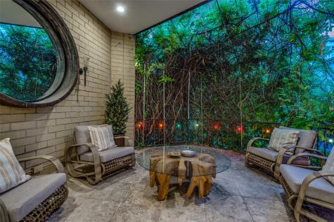 3718 Holland Avenue Dallas TX 75219