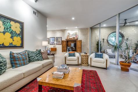 3718 Holland Avenue Dallas TX 75219