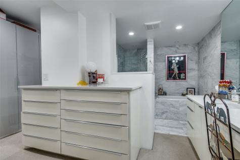 3718 Holland Avenue Dallas TX 75219