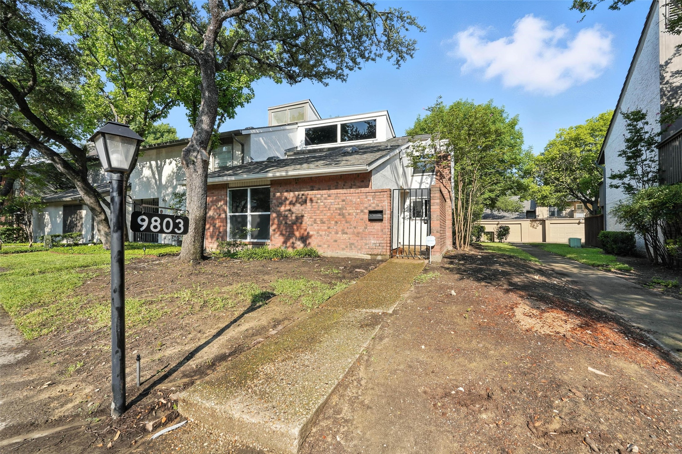 9803 Smokefeather Lane Dallas TX 75243