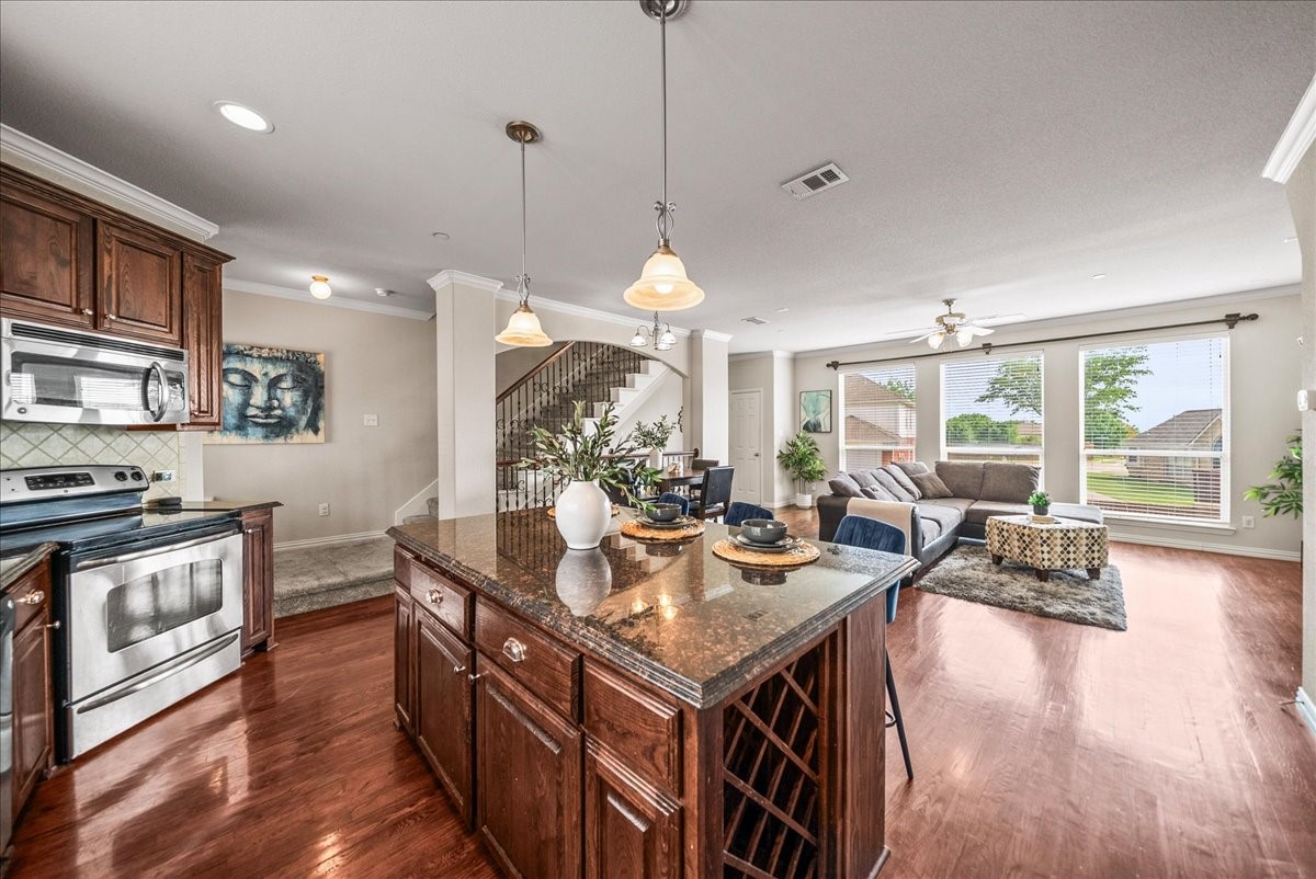 2700 Club Ridge Drive Lewisville TX 75067