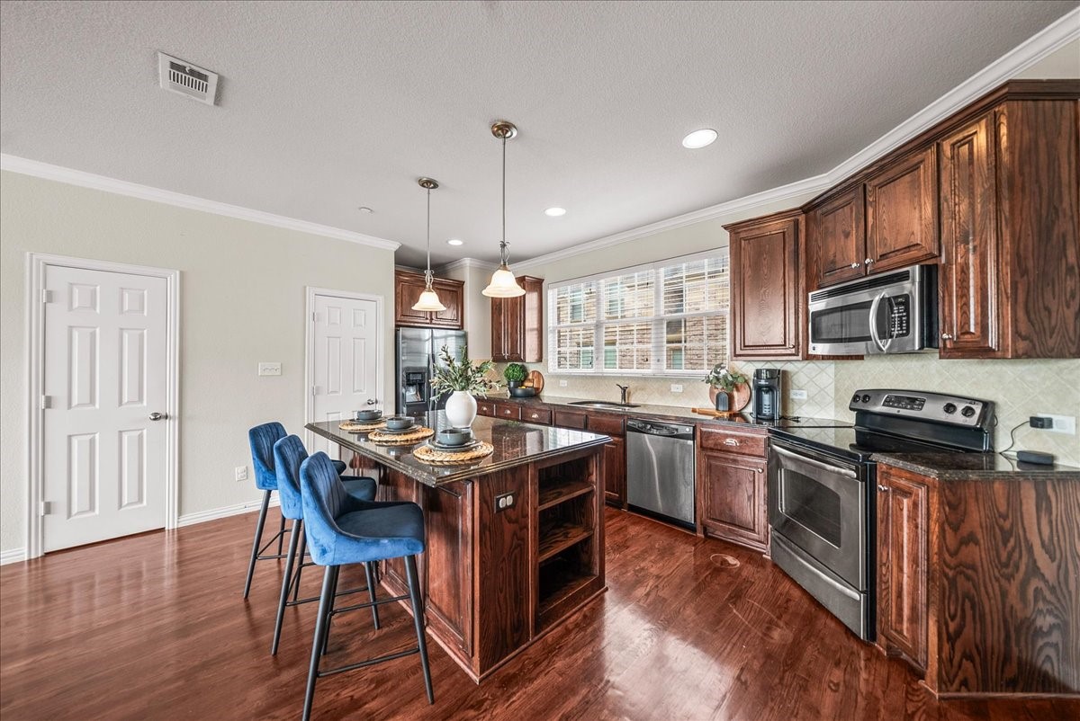 2700 Club Ridge Drive Lewisville TX 75067