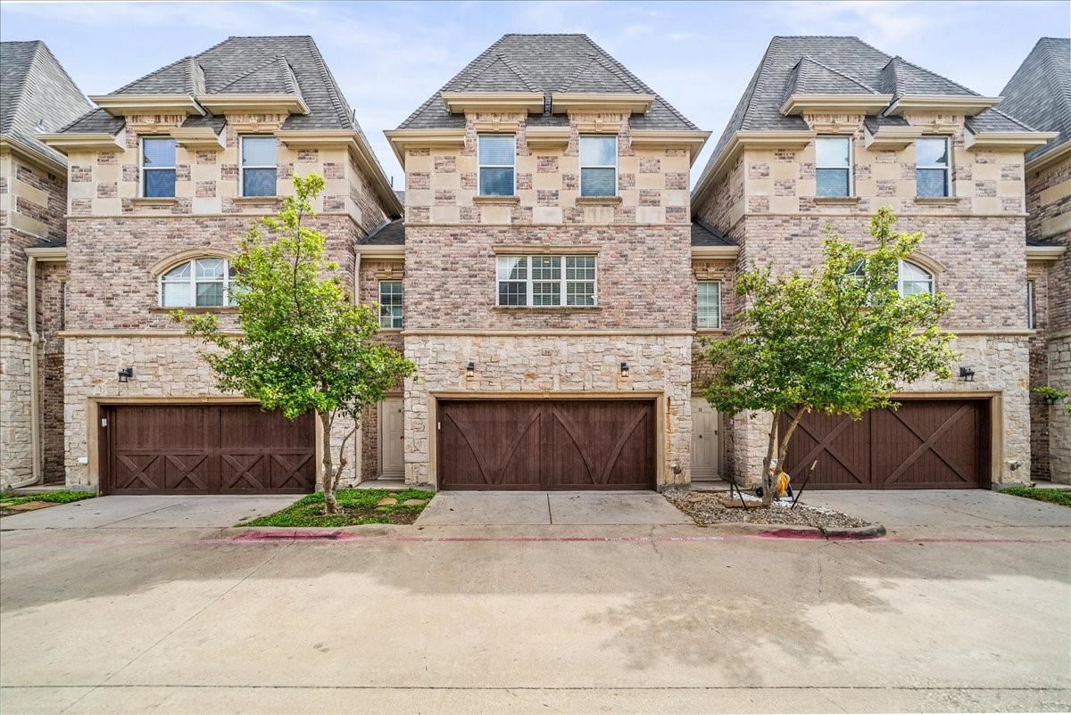 2700 Club Ridge Drive Lewisville TX 75067