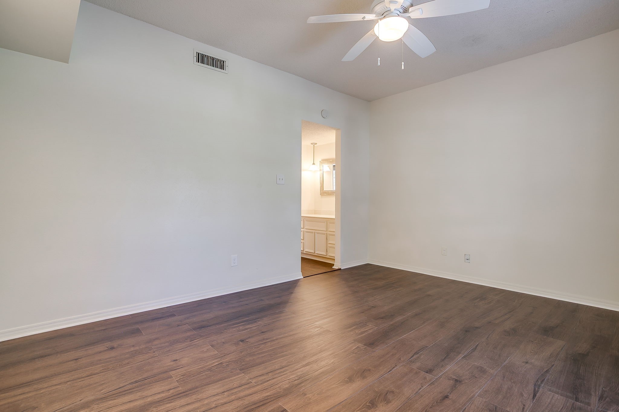 4438 Harlanwood Drive Fort Worth TX 76109