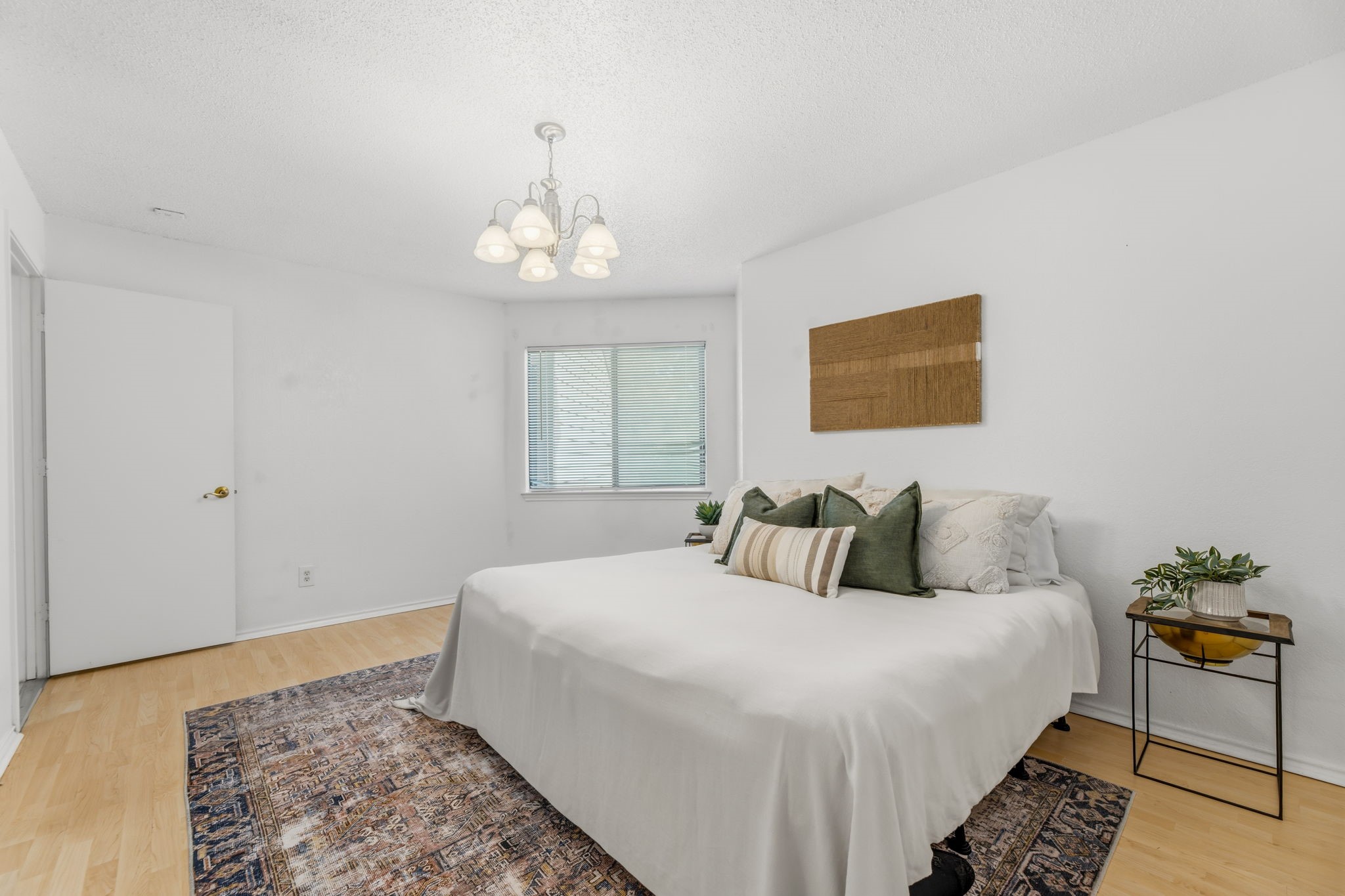 2301 Balsam Drive Arlington TX 76006