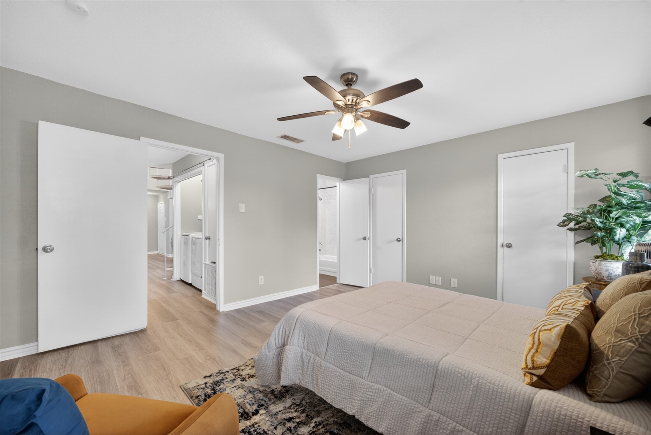9145 Emberglow Lane Dallas TX 75243