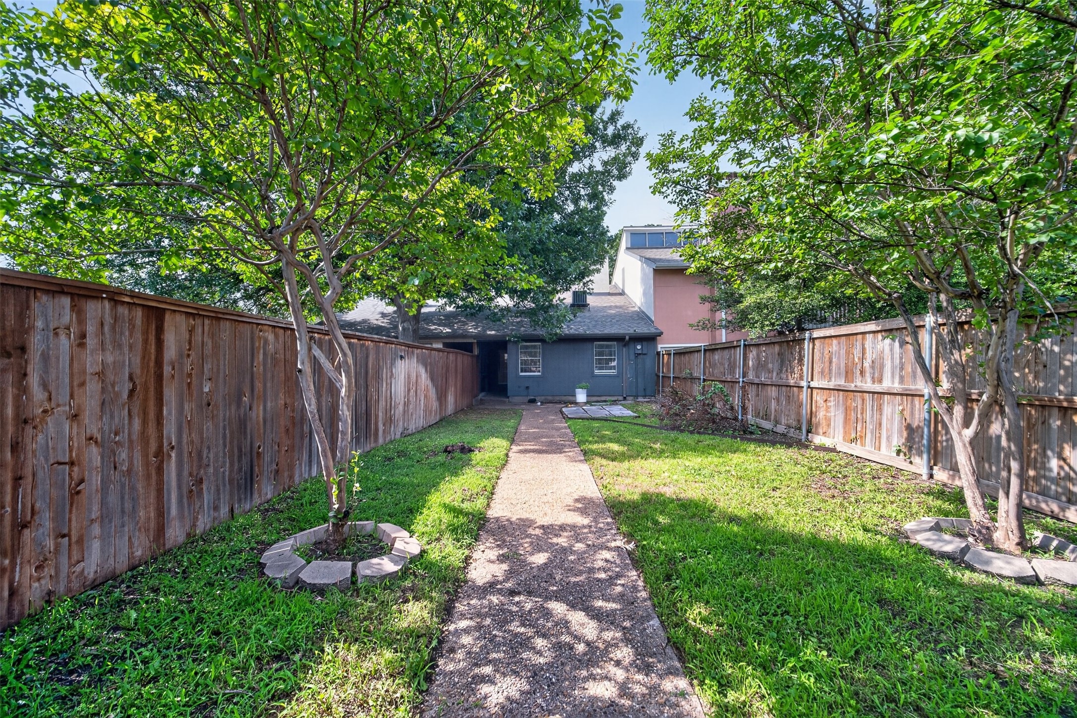 9145 Emberglow Lane Dallas TX 75243