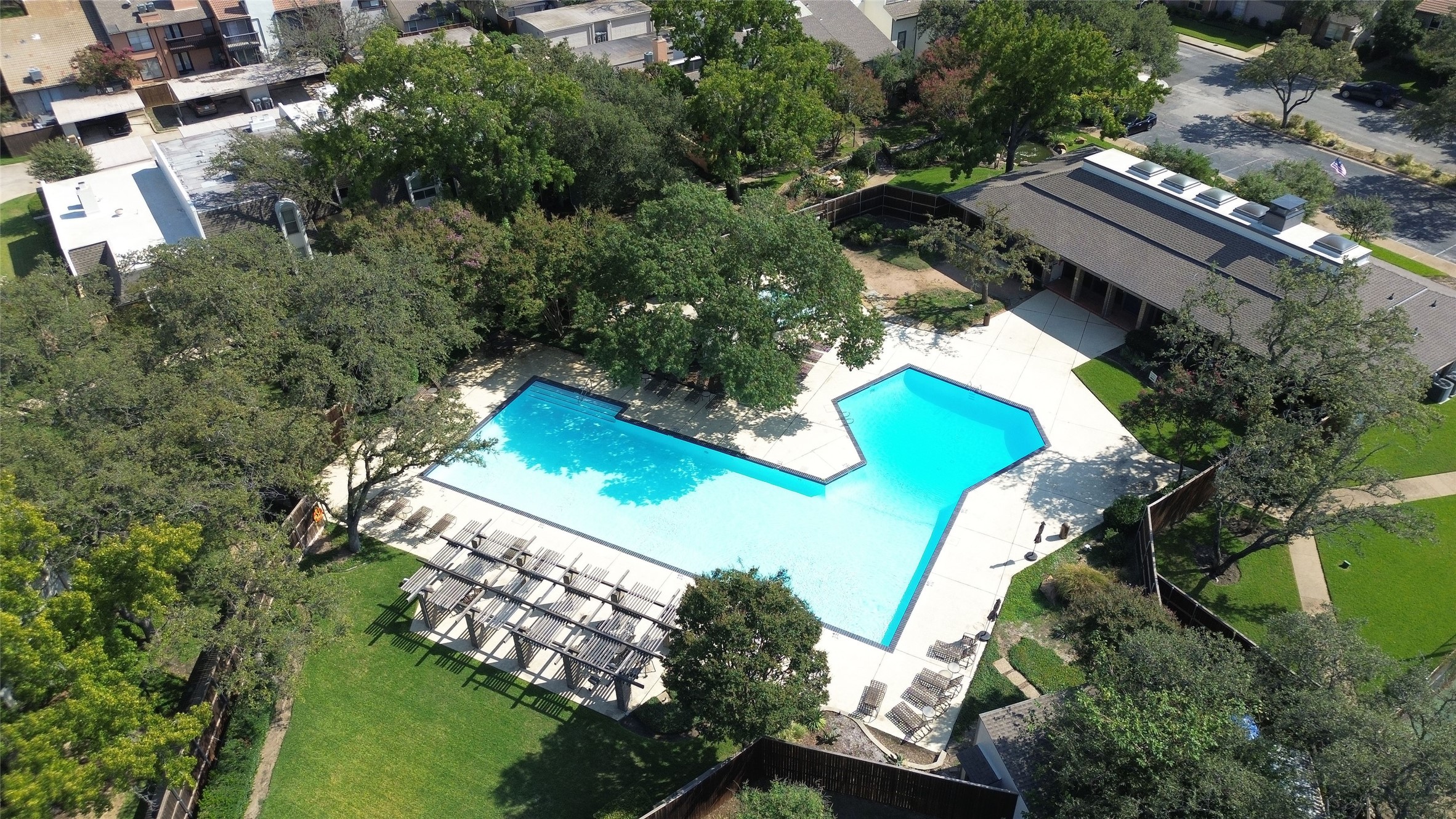 9145 Emberglow Lane Dallas TX 75243