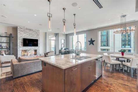 2300 Wolf Street Dallas TX 75201