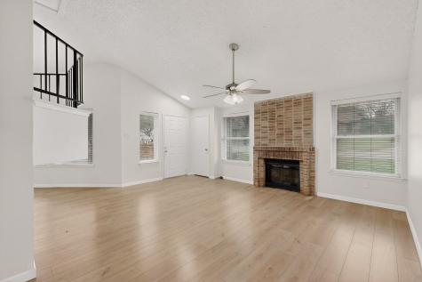 2407 Mustang Court Lewisville TX 75067
