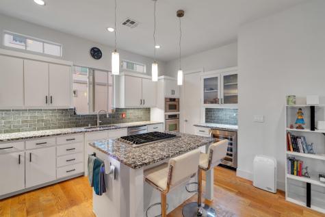 5710 La Vista Drive Dallas TX 75206