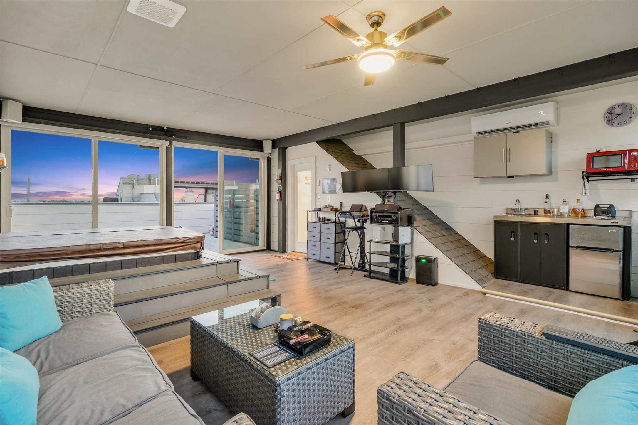 5710 La Vista Drive Dallas TX 75206