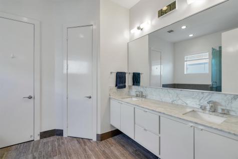 5710 La Vista Drive Dallas TX 75206