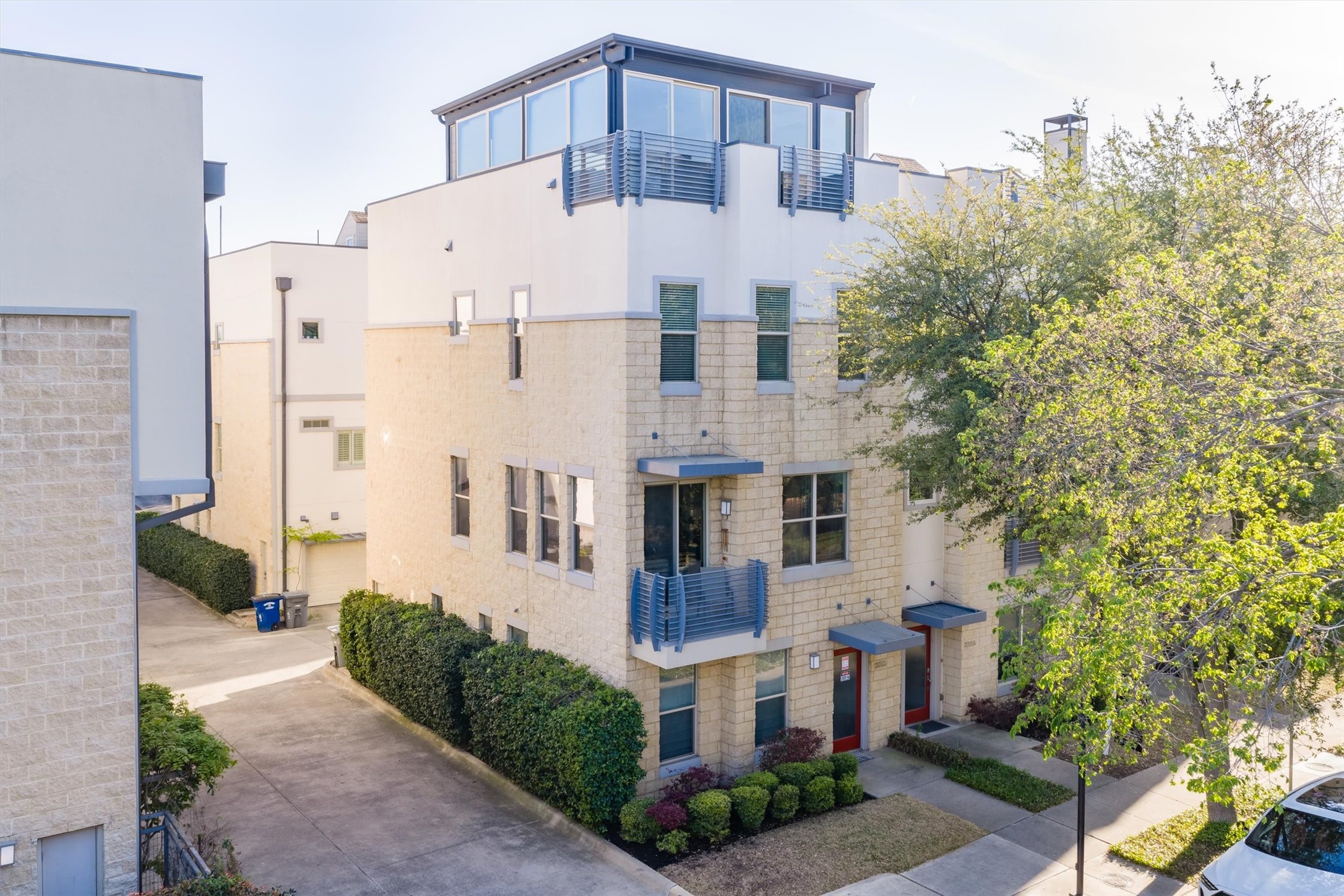 5710 La Vista Drive Dallas TX 75206